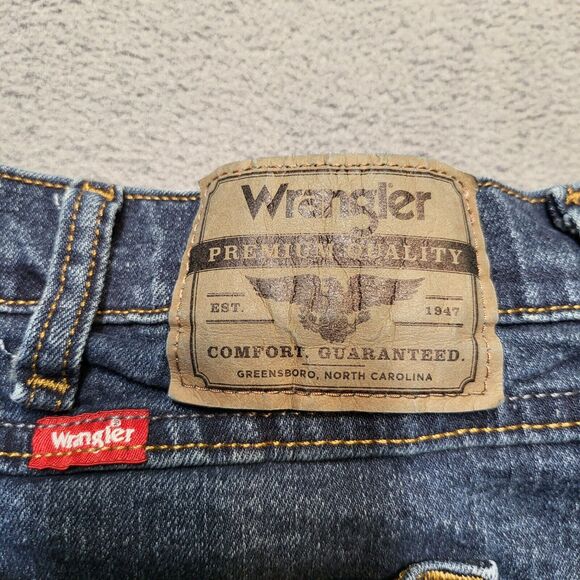 Wrangler Jeans Mens 38x29 Blue Denim Straight Leg Distressed Stretch - Picture 3 of 9
